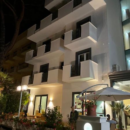 Hotel Trieste Ριτσόνε Εξωτερικό φωτογραφία