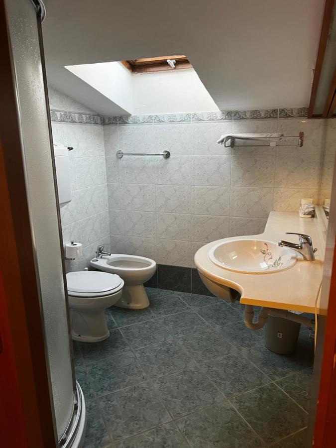 Hotel Trieste Ριτσόνε Εξωτερικό φωτογραφία