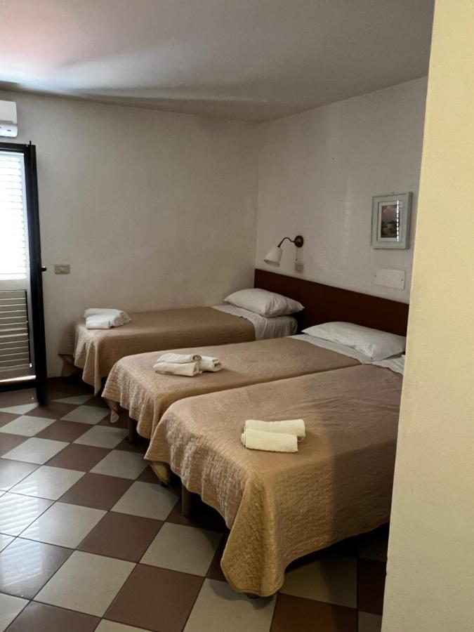 Hotel Trieste Ριτσόνε Εξωτερικό φωτογραφία